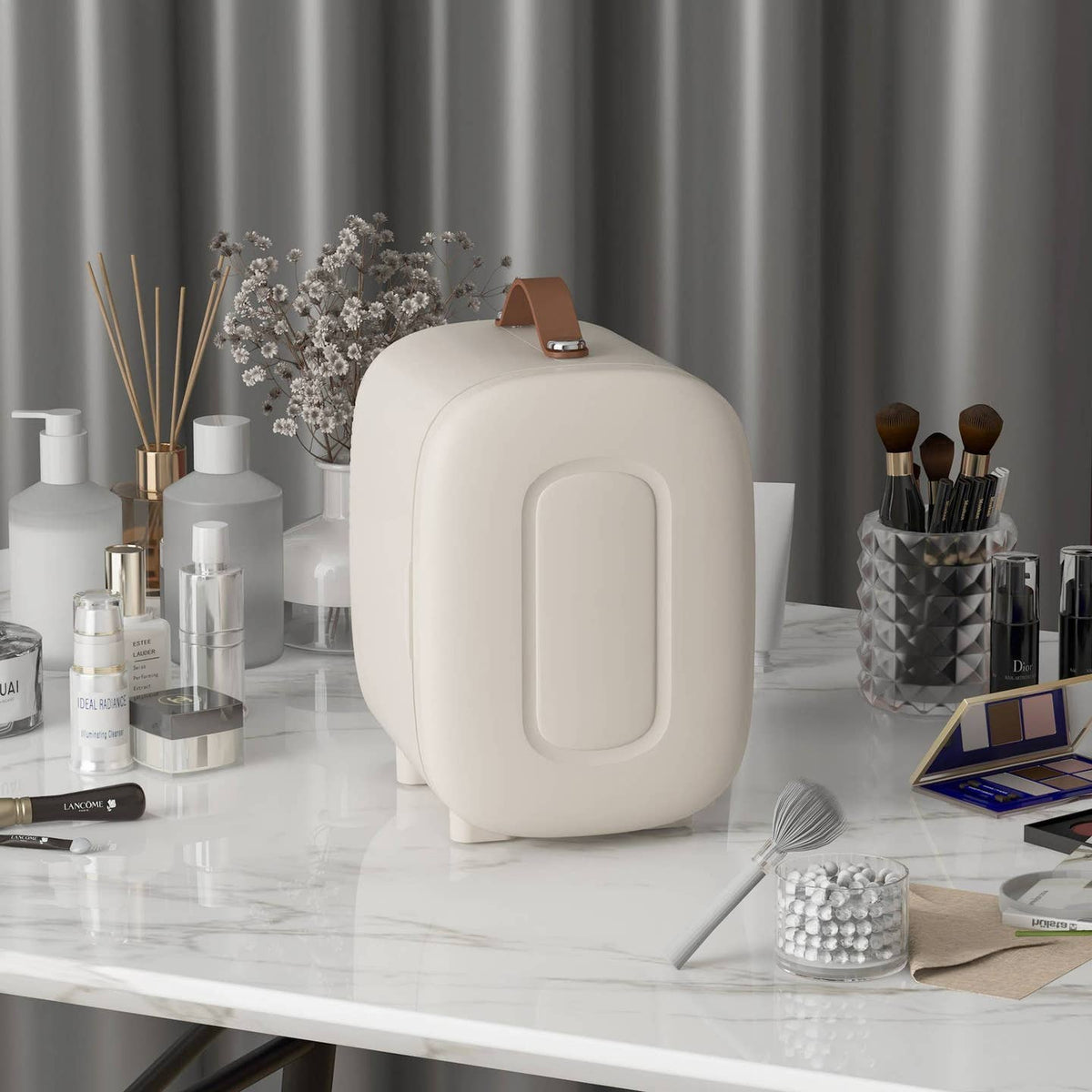Beauty Fridge Mini Réfrigérateur Cosmétique 4L – Crème Blanc, Chaud & Froid